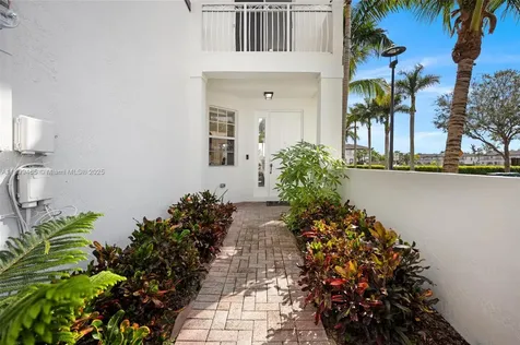 11470 NW 79th Lane Doral FL 33178
