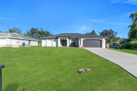 1839 Jovita Avenue Lehigh Acres FL 33972