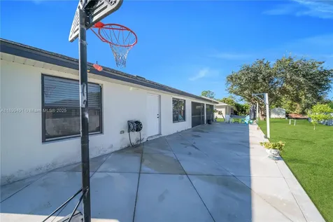 1839 Jovita Avenue Lehigh Acres FL 33972