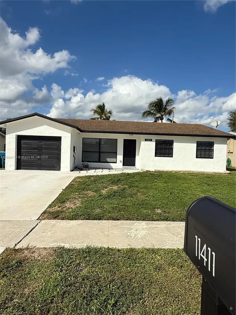 11411 NW 37th Place Sunrise FL 33323
