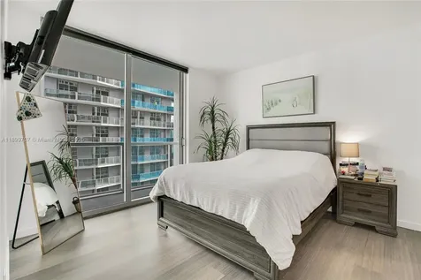 55 SE 6th Street Miami FL 33131
