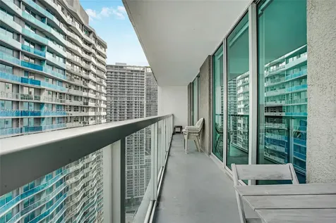 55 SE 6th Street Miami FL 33131