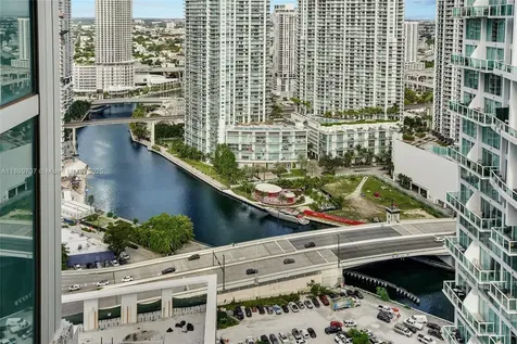 55 SE 6th Street Miami FL 33131