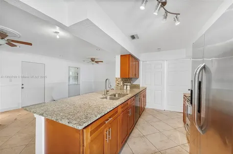2545 NW 59th Avenue Margate FL 33063