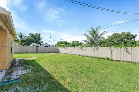 2545 NW 59th Avenue Margate FL 33063