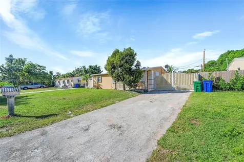 2545 NW 59th Avenue Margate FL 33063