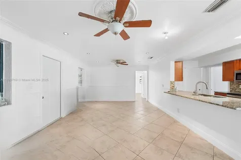 2545 NW 59th Avenue Margate FL 33063