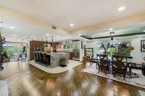 6100 Paradise Point Drive Palmetto Bay FL 33157