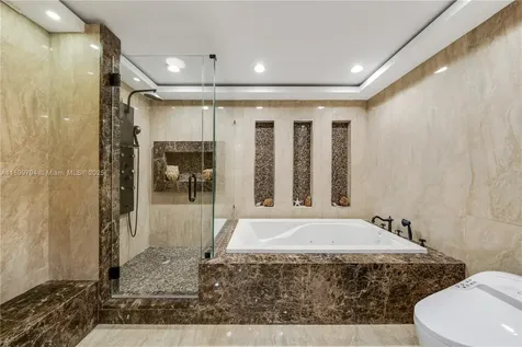 6100 Paradise Point Drive Palmetto Bay FL 33157