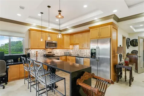 6100 Paradise Point Drive Palmetto Bay FL 33157
