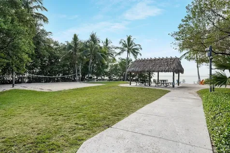 6100 Paradise Point Drive Palmetto Bay FL 33157