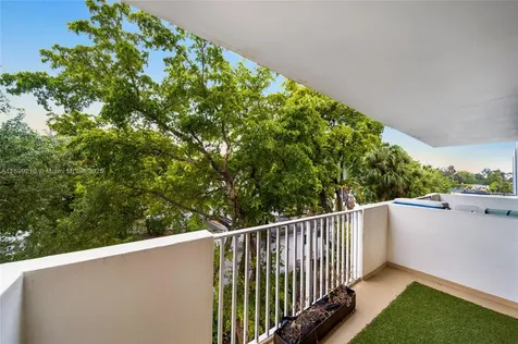 1455 N Treasure Drive North Bay Village FL 33141