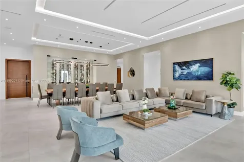 2110 NE 197th Terrace Miami FL 33179