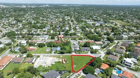 9800 SW 213th Street Cutler Bay FL 33189
