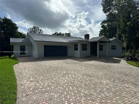 6300 SW 181st Lane Southwest Ranches FL 33331