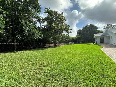 6300 SW 181st Lane Southwest Ranches FL 33331
