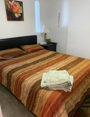 5401 Collins Avenue Miami Beach FL 33140