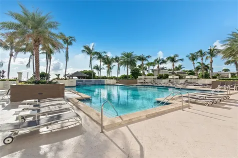 4775 Collins Avenue Miami Beach FL 33140