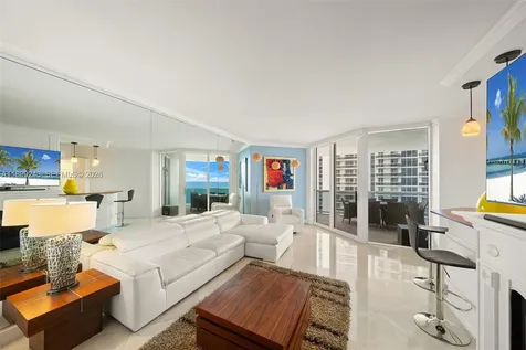 4775 Collins Avenue Miami Beach FL 33140