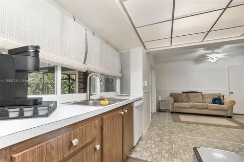 10533 SW 114th Street Miami FL 33176
