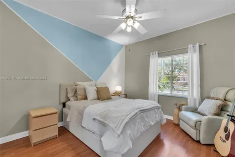 341 SW 184th Terrace Pembroke Pines FL 33029