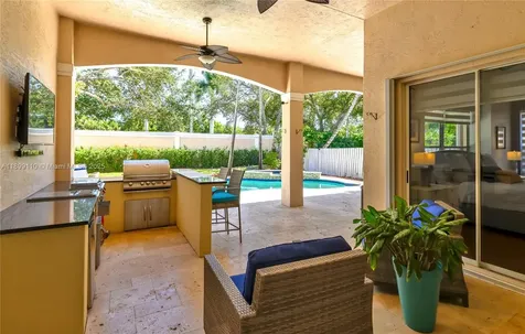 341 SW 184th Terrace Pembroke Pines FL 33029