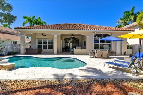 341 SW 184th Terrace Pembroke Pines FL 33029