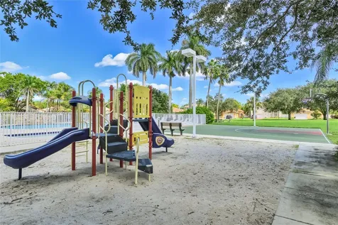 341 SW 184th Terrace Pembroke Pines FL 33029