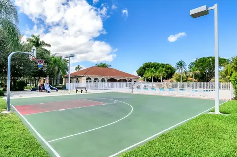 341 SW 184th Terrace Pembroke Pines FL 33029