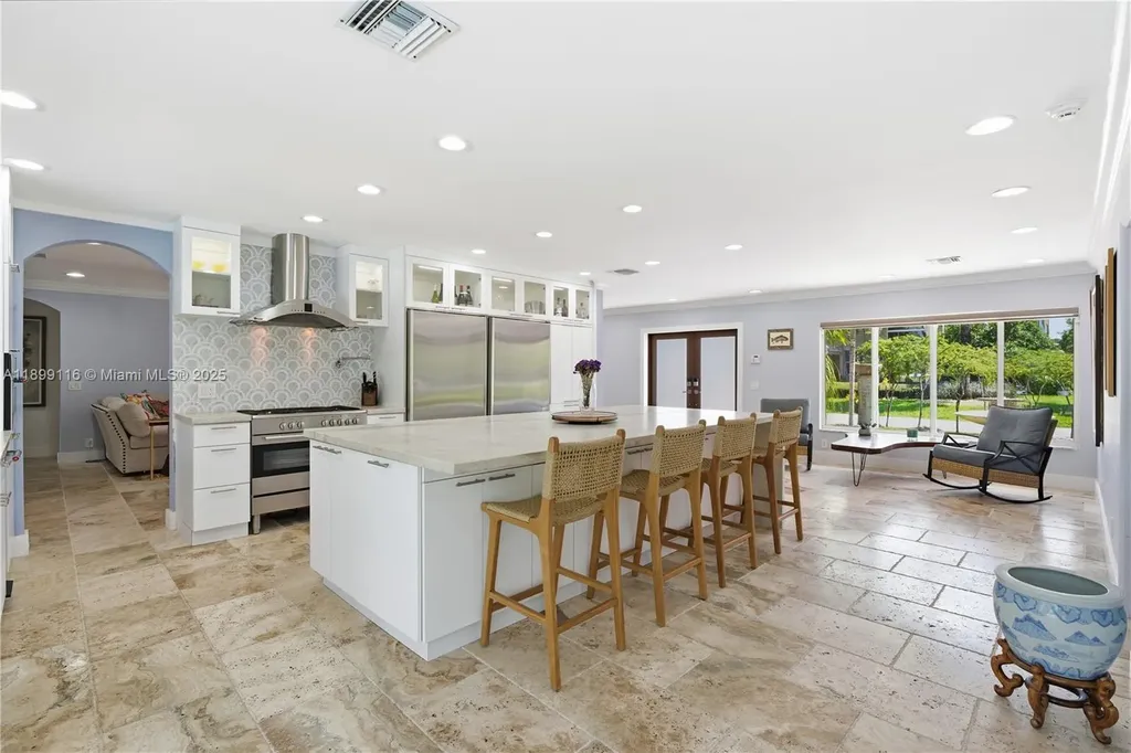 3901 NE 25th Avenue Lighthouse Point FL 33064