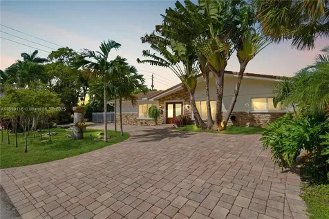 3901 NE 25th Avenue Lighthouse Point FL 33064