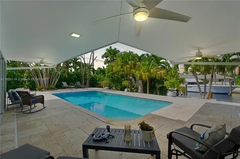 3901 NE 25th Avenue Lighthouse Point FL 33064
