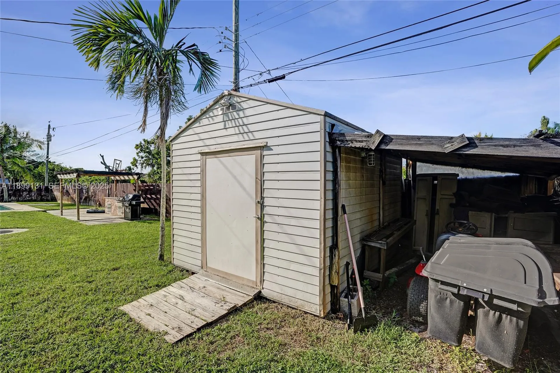 5275 S Cleveland Road Delray Beach FL 33484