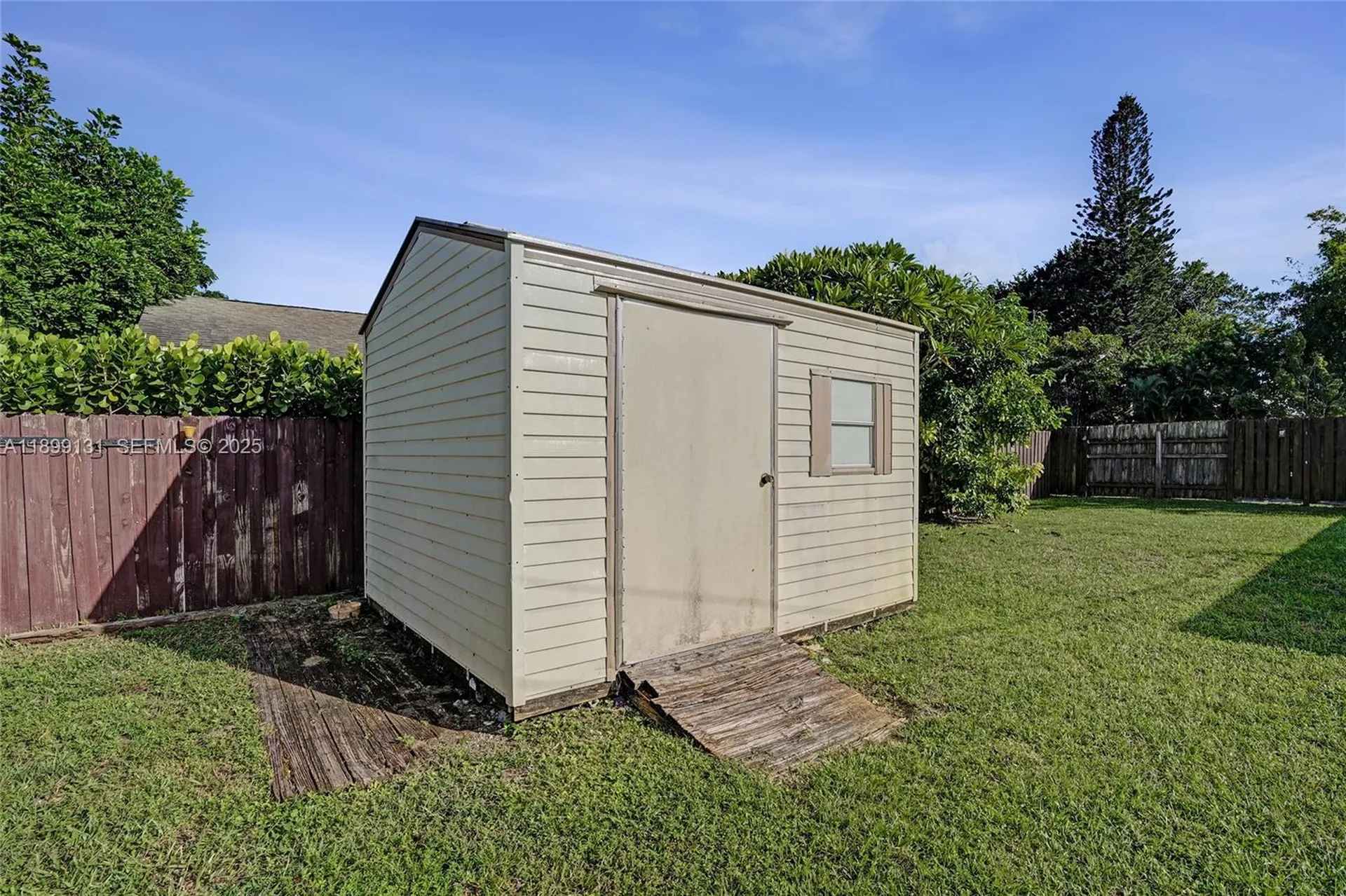 5275 S Cleveland Road Delray Beach FL 33484