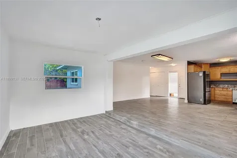 5275 S Cleveland Road Delray Beach FL 33484