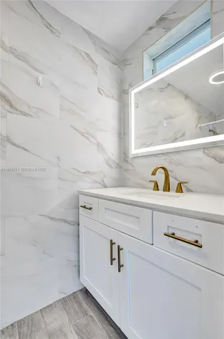 5275 S Cleveland Road Delray Beach FL 33484