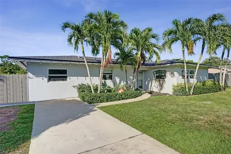 5275 S Cleveland Road Delray Beach FL 33484
