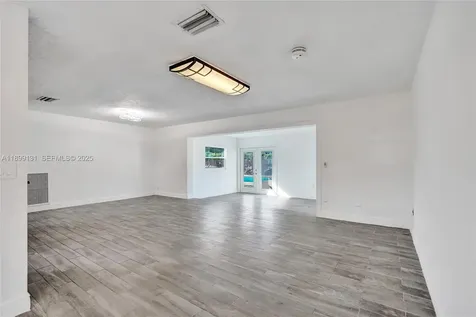 5275 S Cleveland Road Delray Beach FL 33484