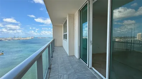 1155 Brickell Bay Drive Miami FL 33131