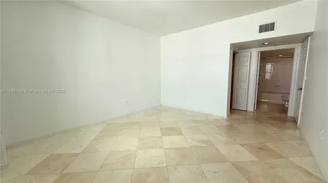 1155 Brickell Bay Drive Miami FL 33131