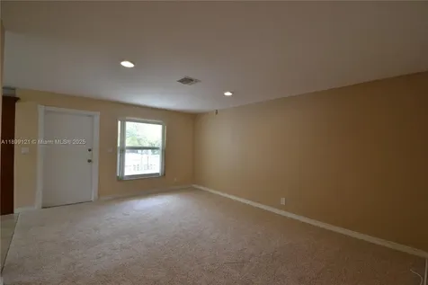 10241 NW 35th Street Coral Springs FL 33065
