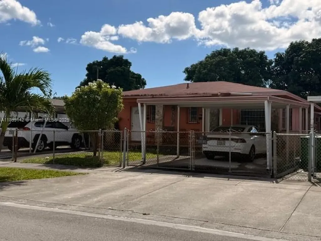 36 E 17th Street Hialeah FL 33010