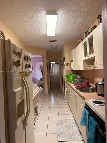 36 E 17th Street Hialeah FL 33010