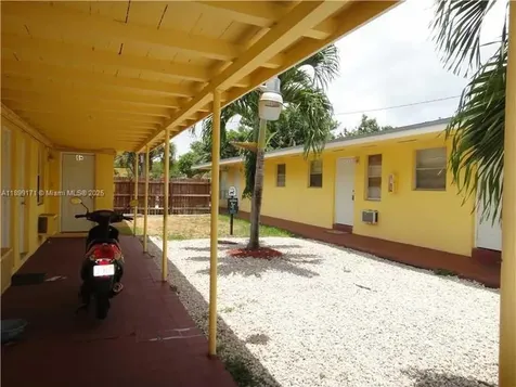1915 Fletcher Street Hollywood FL 33020