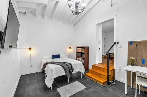 1860 NE 157th Terrace North Miami Beach FL 33162