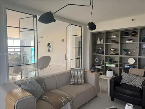11113 Biscayne Boulevard Miami FL 33181