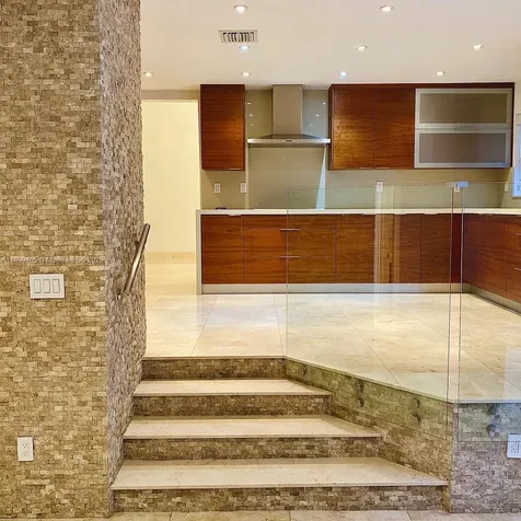 5926 NW 110th Court Doral FL 33178