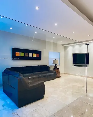 5926 NW 110th Court Doral FL 33178