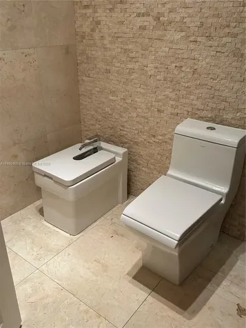 5926 NW 110th Court Doral FL 33178