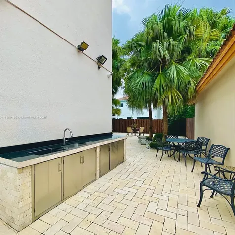 5926 NW 110th Court Doral FL 33178